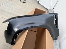 OEM 2020 - 2026 LAND ROVER DEFENDER L663 LEFT FENDER LR131387  picture