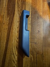 87-95 Nissan Pathfinder D21 Pickup Right Passengers Door Armrest Handle Grey OEM picture