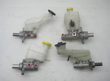 2015 Nissan Rogue Brake Master Cylinder OEM 105K Miles - LKQ454399646 picture