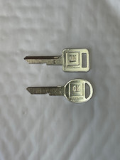 Original GM Logo Key Blank Set, E & H Keyways, OEM picture