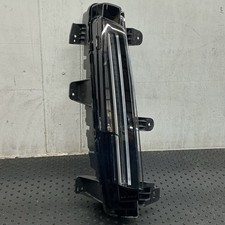 2021-2024 Cadillac Escalade Fog Light RH OEM picture
