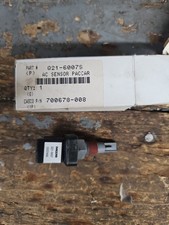 AC SENSOR PACCAR Q21-6007S / 700678-008 picture