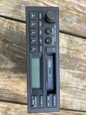 1987-1996 Jeep Cherokee XJ AM/FM Radio Cassette Player P56007214 OEM Untested picture