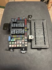 2002-2004 Ford F250 F350 Excursion Interior Dash Fuse Box 2C7T-14A067-AP picture