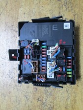 2010-2017 Nissan Titan Armada IPDM Fuse Box BCM Body Control Module 284B7-ZE03B picture