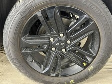 Wheel 18x7-1/2 Gloss Black Painted Opt Rsz Fits 24-26 TRAX 2853850 picture