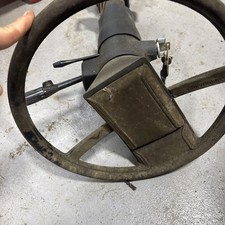 82-92  CAMARO  STEERING COLUMN FLOOR SHIFT FIREBIRD TRANS AM USED OEM W KEYS picture