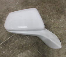 2016-2019 Chevy Camaro RH Passenger Side View Door Mirror Non-Heated White Oem picture