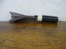 Johnson Evinrude OMC 18 25 HP Steering Tiller Handle 0318213 0318214 0377943 picture