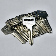 Lot of (19) ilco Uncut Blank X140 VL8 NE-18 Key.  Fits Volvo Car. new picture