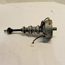 1957 FORD THUNDERBIRD DISTRIBUTOR CORE #FEK-12127-A2 USED WEAR W/O TACH DRIVE picture