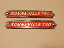 TRIUMPH BONNEVILLE OIL IN FRAME SIDE COVER EMBLEMS DECAL T140 T140V 750 1973 RED picture