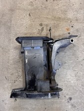 Mercury/Mariner 60hp Midsection/gearcase housing 1989-1997 picture