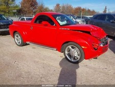 (LOCAL PICKUP ONLY) Driver Left Front Door Fits 03-06 SSR 1989941 picture