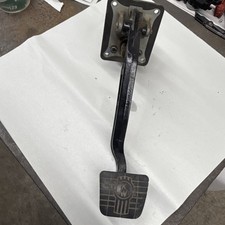 2012-2023 KENWORTH T680 BENDIX FOOR BRAKE PEDAL W/ VALVE K108293 K046310 OEM picture