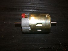  12 VOLT ELECTRIC  MOTOR HC970 DOUBLE 1/4IN SHAFTS HY TORQUE picture