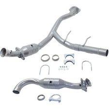 Catalytic Converter Set For 5.4L 2007-2013 Expedition Navigator 46-State Legal picture