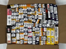 Lot of Spark Plugs with Damaged or Missing Packaging NGK Motorcraft ACDelco 100+ picture