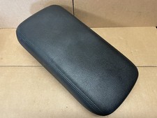 2014 2015 2016 Mitsubishi Outlander Center Console Armrest LID Black OEM picture