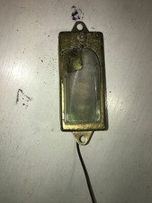 Used 1967 FORD MUSTANG REAR LICENSE PLATE LIGHT ASSEMBLY - OEM SAE-L-64F - B9-9 picture