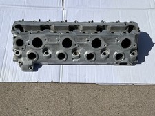 VERY NICE 1985 ORIGINAL GENUINE PORSCHE 944 CYLINDER HEAD 944.106.303.6R picture