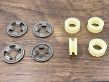4pcs quarter window rollers nylon & 4pcs roller clips fits Dart Valiant 64 65 picture