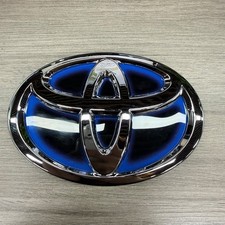 Fit GENINE TOYOTA 2016-2018 HYBRID AVALON PRIUS FRONT GRILLE EMBLEM 75310-47060 picture