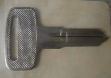 NOS 2004-2013 Yamaha YXR450 YXR660 YXR700 Rhino OEM Key Blank 5UG-H2511-19 picture