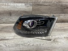 USED - 2013-2015 Dodge 1500 Pickup R Headlamp Halogen - OEM picture