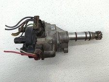 1990 Mitsubishi Eclipse Distributor picture