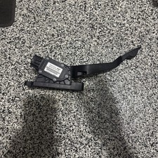 New OEM Aston Martin V8 V12 Vantage Accelerator Gas Pedal 8D33-9N734-AB picture