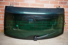 GREEN 2004-2007 VOLKSWAGEN TOUAREG 7L REAR TAILGATE WINDOW GLASS W/ SPOILER OEM picture