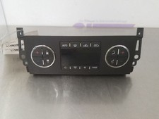 2007-2011 Chevrolet Avalanche Automatic A/C Heater Climate Control Assembly OEM picture