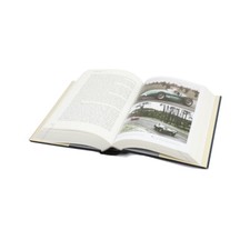 STIRLING MOSS - THE DEFINITIVE BIOGRAPHY, VOLUME1, BY PHILIP PORTER picture