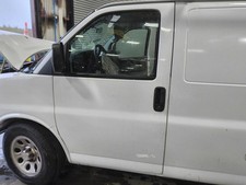 (LOCAL PICKUP ONLY) Driver Left Front Door Manual Fits 03-15 EXPRESS 2500 VAN 67 picture