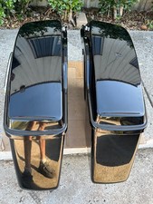Harley OEM Vivid Black Saddlebags 14-23 with key complete picture