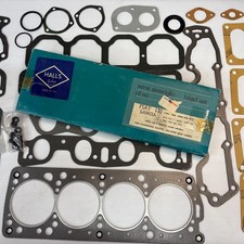 Fiat 132 1600-1800-2000 Lancia Beta 1600 1800 2000 NOS Cylinder Head Set picture