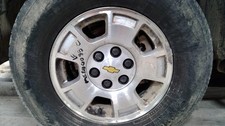 Used Wheel fits: 2013 Chevrolet Silverado 1500 pickup 17x7-1/2 aluminum opt P46 picture