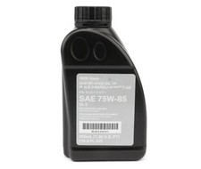 Genuine OEM Front Differential Differential Oil For BMW X5, X6, X3 83222413511 picture