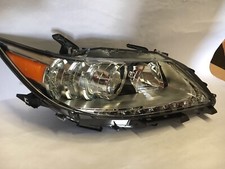 Headlamp Halogen RH Passenger Side Fit 2013-2016 Lexus ES300h ES350 81105-33B30 picture