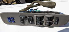 2006-2009 GMC Envoy XL Master Power Window Switch Driver Side OEM 15829844 picture