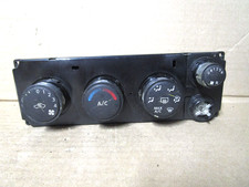 04 05 Nissan Armada Temperature Climate Control Heat A/C 2004-2007 27500-7S011 picture