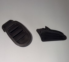 91-92 Toyota Land Cruiser FJ80 LHD Dashboard Defogger Vent Pair Brown plastic picture