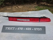 08-14 Dodge Challenger Rear Center Trunk Tail Light Trim Assembly 05028775AB OEM picture