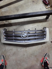 2005-06 Cadillac Escalade platinum chrome grill rare pearl white picture