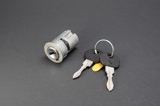 NOS BMW E12 E21 E28 E24 E23 Ignition Lock Cylinder With Keys OEM 32321108976 picture