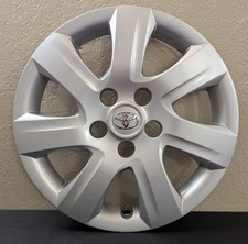 Toyota Camry 61155 OEM Hubcap Wheelcover 16 Inch 4260233130 2010 2011 picture