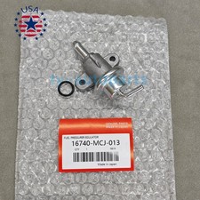 OEM Fuel Pressure Regulator New For Honda 2001 CBR929RR 2003 CBR954RR picture