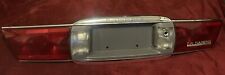 03-05 Buick LeSabre Limited Rear Center Tail Light Panel OEM 16525084 picture