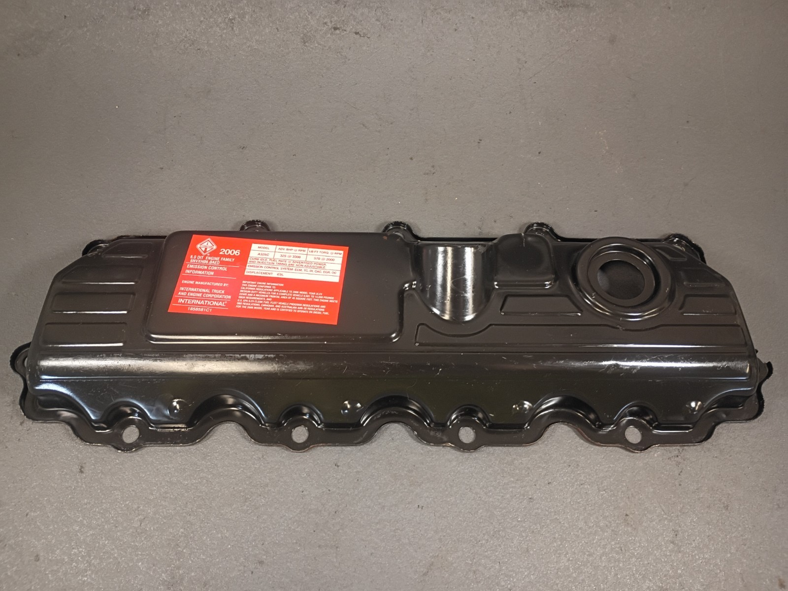 2006 Ford F350 F250 6.0 6.0L RH Right Passenger Valve Cover OEM 1858581C1 *blem*